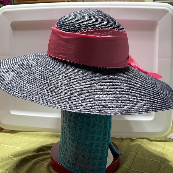 BETMAR NEW YORK SUNHAT Q3 - Picture 3 of 7